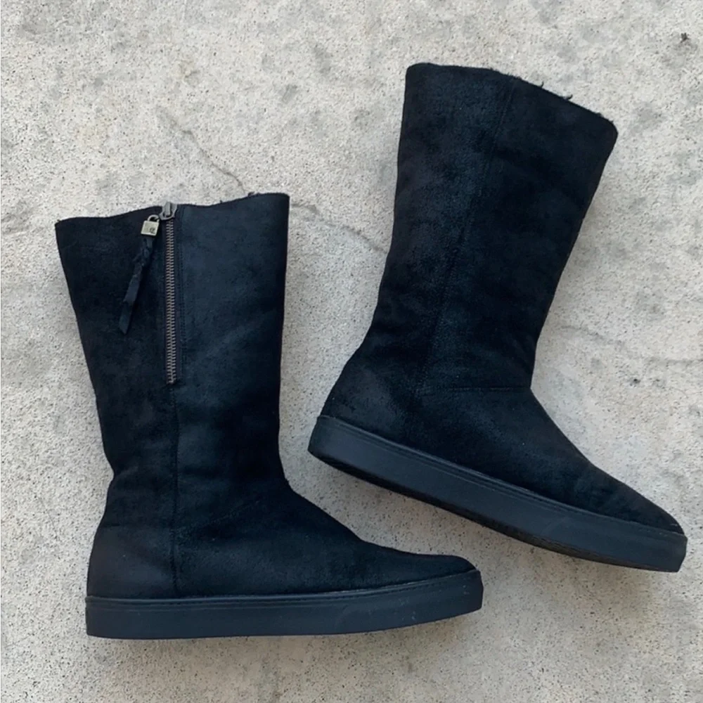 Elliot Lucca Women's Prima Suede Side Zip Lined Boots Size 9